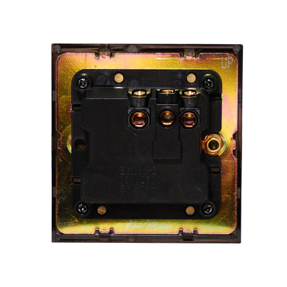 Single UK Socket 13A – On/Off – Stainless Steel