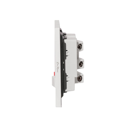 Single MF Socket 13A – Ultra Thin Plastic