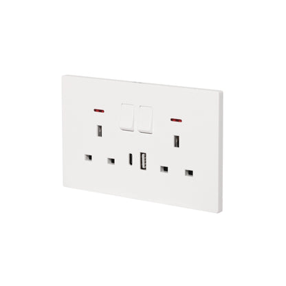 Double UK Socket 13A – USB + Type-C (5V 2.1A) – Ultra Thin Plastic